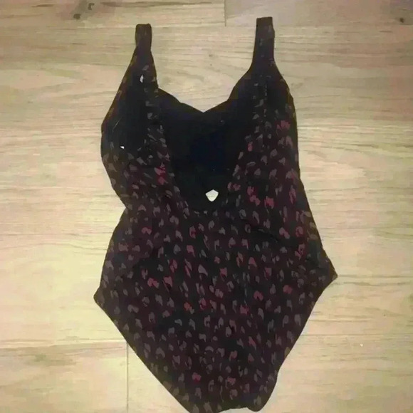 APT 9 one piece swimsuit - Picture 7 of 10